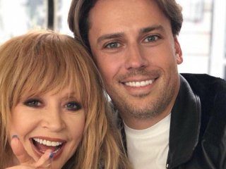 Галкін на свіжому фото захопив молодим виглядом Пугачової і ніжно привітав її з 77-річчям