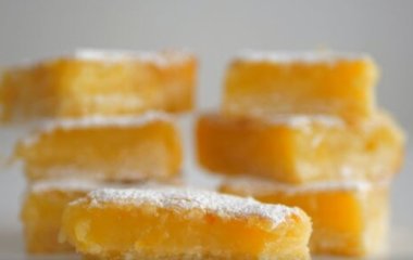 Лимонные квадратики в духовке - легкий рецепт