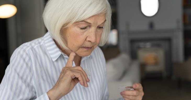 Як зберегти гострий розум після 60: 5 звичок, що рятують пам’ять