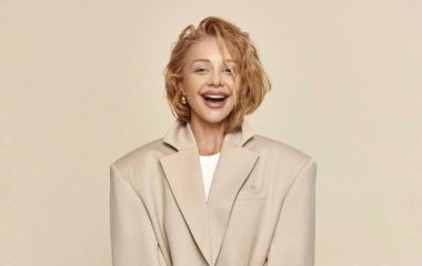 Тина Кароль ошеломила исполнением сложной асаны с йоги и раскрыла секрет своей стройности