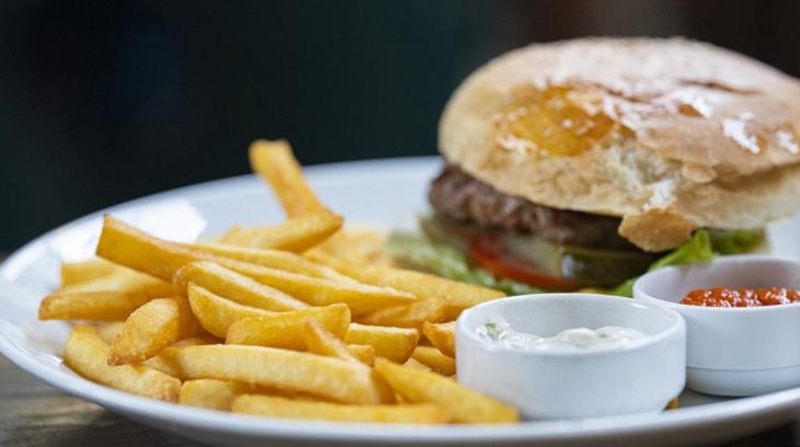 Лікар назвала найшкідливіші продукти для серця
