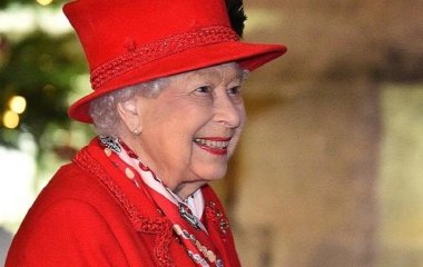 Неожиданно, но факт: любимое блюдо Елизаветы II – американский фастфуд