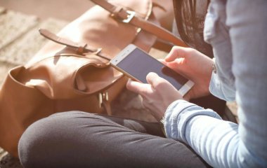 Прочитав і зник: чому люди відповідають із затримкою — і чи завжди це про байдужість