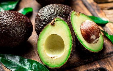 Фахівці розповіли, чому авокадо гіркий на смак