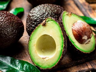 Фахівці розповіли, чому авокадо гіркий на смак