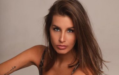 Кэти Топурия показала свою дочь-принцессу