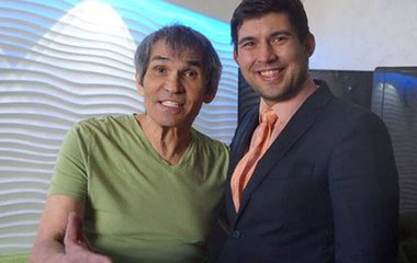 Сын Бари Алибасова объявил себя нищим