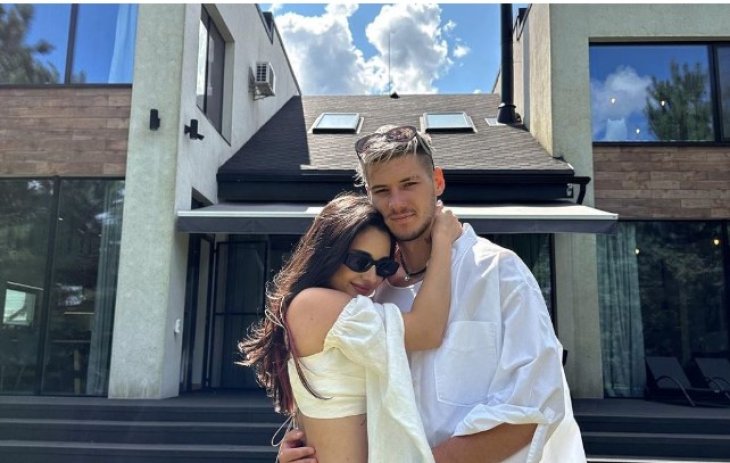 Анна Тринчер рассказала, как они с Волошиным делят общее имущество после развода