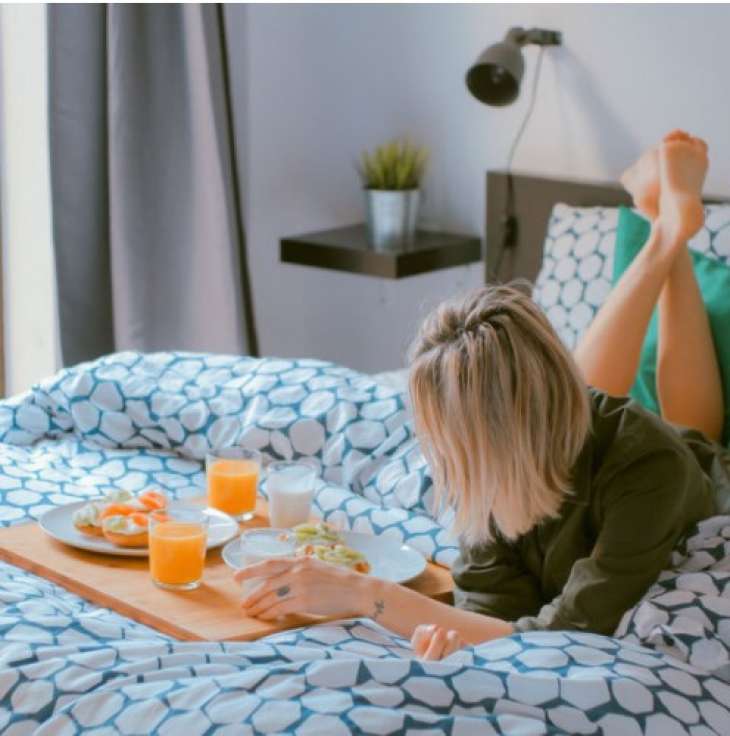 Есть в кровати можно! 20 восхитительных идей для завтрака в постель