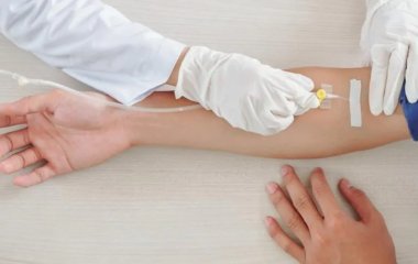 Чи може кетамін допомогти при післяпологовій депресії: що відомо на сьогодні