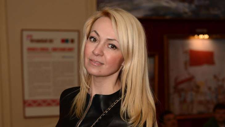 Яна Рудковская стала волонтером