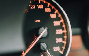Автомеханік зі стажем розповів, які вживані автомобілі краще не купувати новачкам, і чому