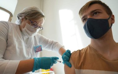 Дієтолог розповіла про вплив харчування на вироблення антитіл після вакцинації
