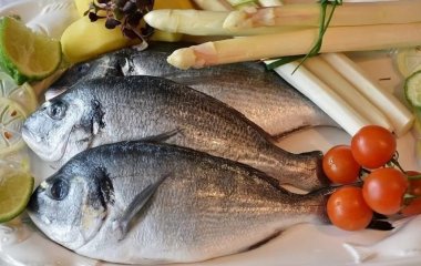 Від якої смертельної хвороби допомагає риба, якщо її щодня