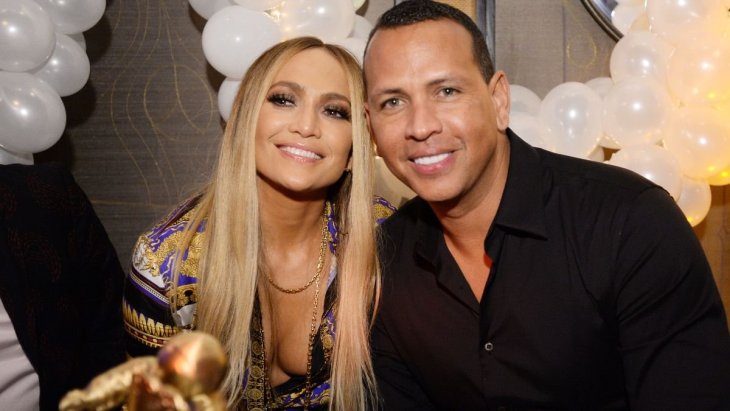 Алекс Родригес поделился новым семейным кадром с Дженнифер Лопес и их детьми