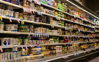 Названі продукти, які не варто купувати у супермаркеті