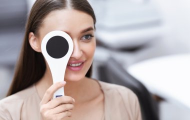Йога для очей для поліпшення зору і фокусування уваги