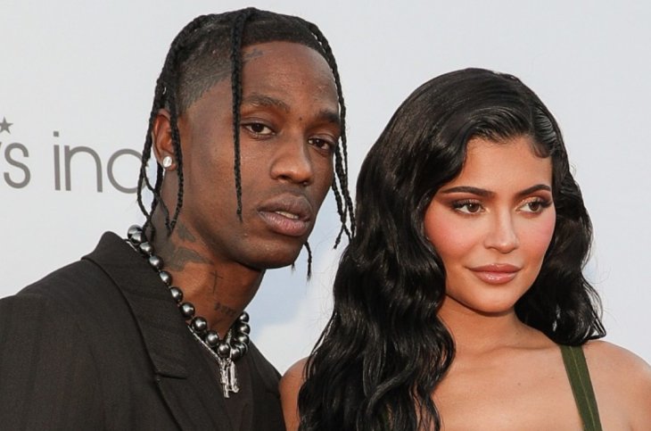 Кайли Дженнер снова беременна от Трэвиса Скотта?