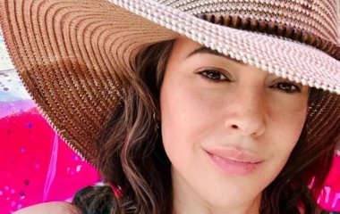 50-летняя Алисса Милано показала, как выглядит без капли косметики