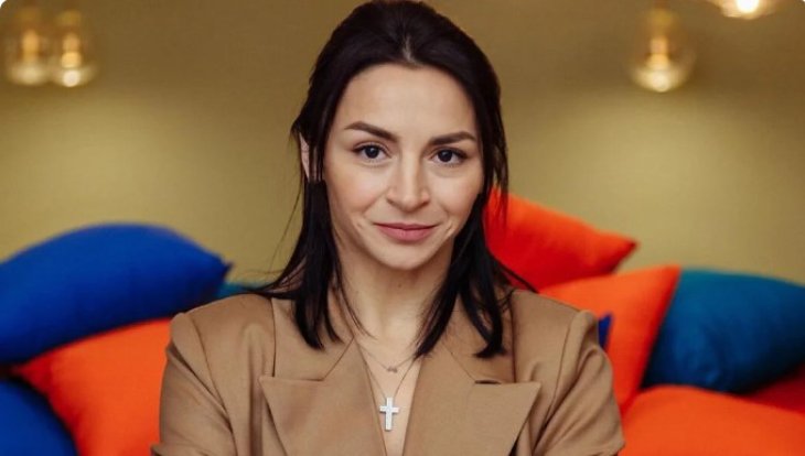 Илона Гвоздева рассказала, почему не показывает результат пластики 