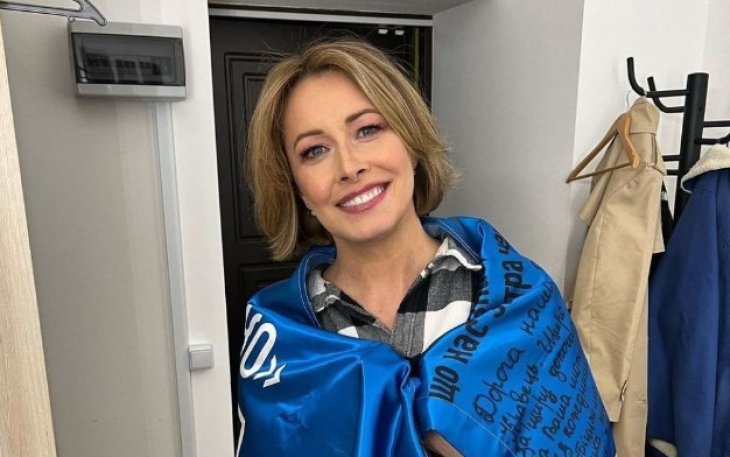 Елена Кравец поделилась редким фото своих подросших двойняшек и поздравила их с 7-летием