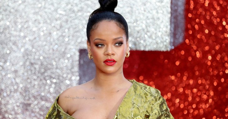 Рианна стала миллиардершей и самой богатой певицей в мире