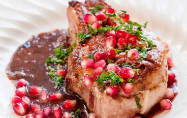 Простые рецепты отбивной из свинины в духовке