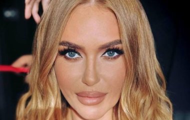 Славу Каминскую во Львове застали в компании загадочного мужчины