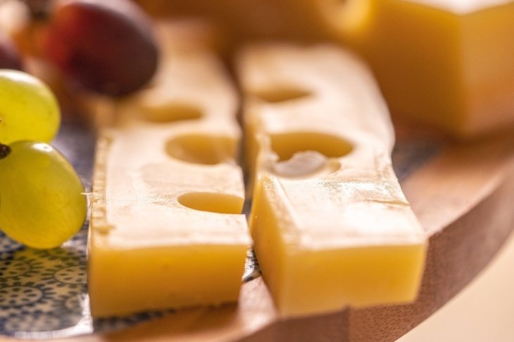 Дієтолог назвала заборонені після 45 років продукти