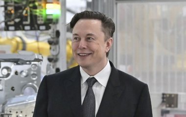 Илон Маск угрожал сжечь киностудию Warner Bros из-за Эмбер Херд