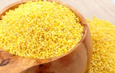 Чи треба насправді промивати пшоно перед варінням: професійні кухарі дали неочікувану відповідь