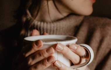 Лікар назвала напої, небезпечні для перехворілих на ковід