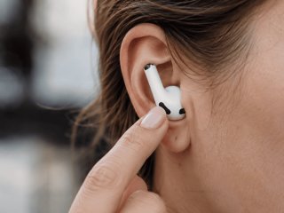 Apple цього не планувала: дивний лайфгак із навушниками розколов інтернет