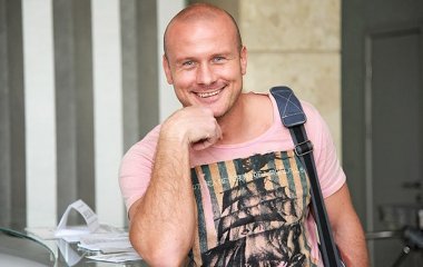Вячеслав Узелков с удовольствием посещает тренировки 