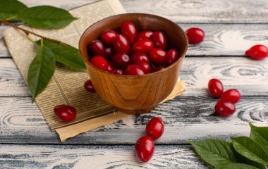 Названо ягоду, яка подовжує життя й лікує купу хвороб
