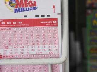 Жінка розбагатіла на 1,7 млн дол під час обідньої перерви