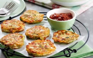 Вкуснее мясных: сытные котлеты из баклажанов за 10 минут