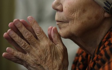 Вчені назвали головні ознаки хвороби Альцгеймера