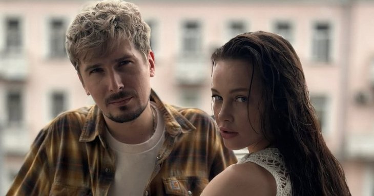 Дружина Позитива показала рідкісне фото їхньої донечки і ніжно привітала її з першим днем народження