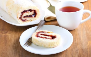 Рулет с повидлом 