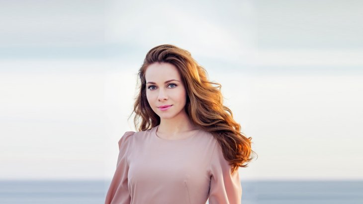 Екатерина Гусева вышла в свет с мужем