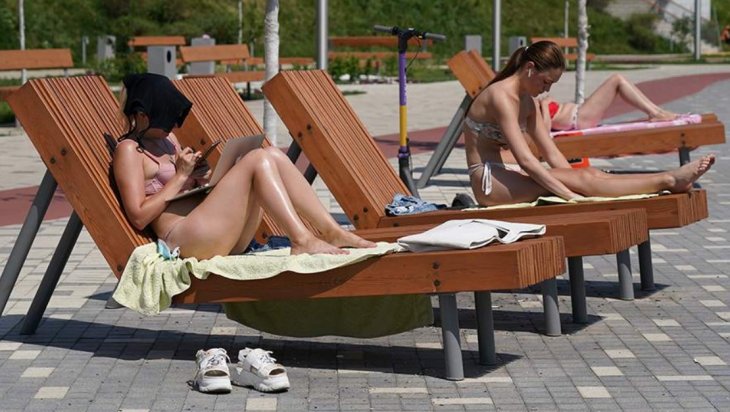 Дерматолог розповіла про способи лікування сонячних опіків