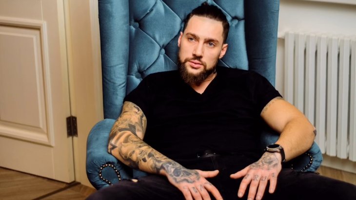 Певец Олег Кензов возмутил украинцев развлечениями за границей и новым клипом 