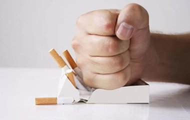 Вчені знайшли новий простий спосіб кинути палити