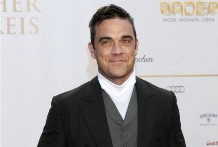 Несчастный случай: на концерте Робби Уильямса умерла 70-летняя фанатка