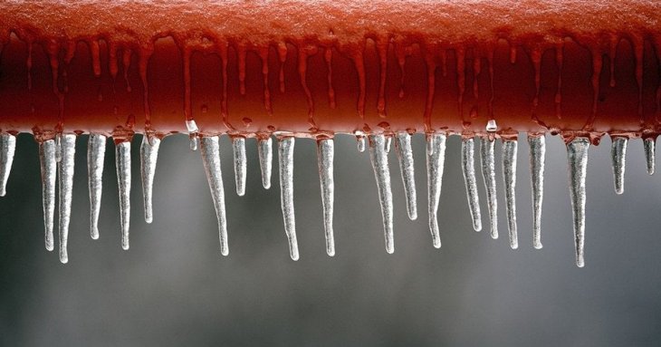 Що робити, якщо у трубах замерзла вода