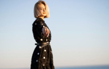 Які кольори одягу зроблять вашу фігуру стрункішою: і це зовсім не чорний