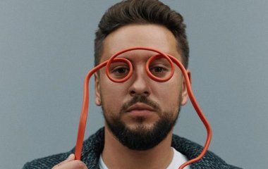 MONATIK, Елена Кравец и другие звезды прочитали украинскую поэму, что растрогает каждого