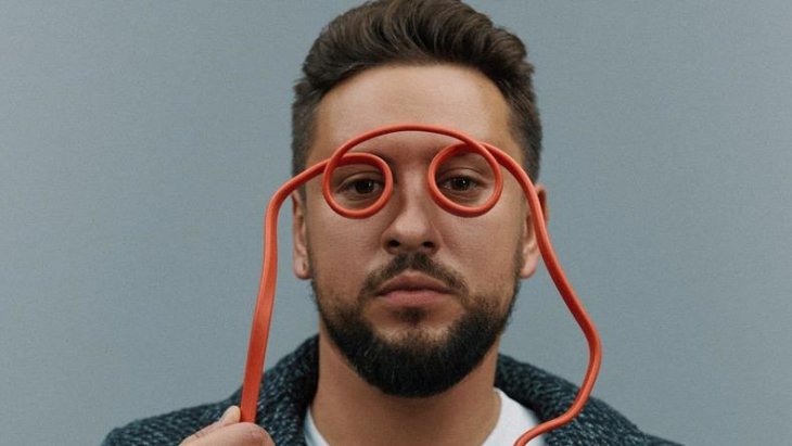 MONATIK, Елена Кравец и другие звезды прочитали украинскую поэму, что растрогает каждого