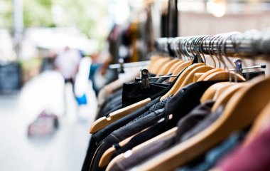 Шкаф ломается, но нечего надеть? 5 хитростей для создания стильного образа без шопинга